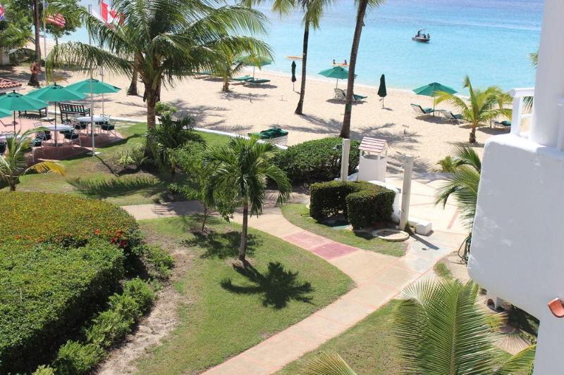 Glitter Bay Hotel Porters Ngoại thất bức ảnh