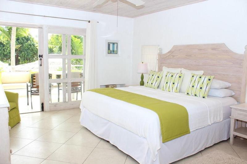 Glitter Bay Hotel Porters Ngoại thất bức ảnh