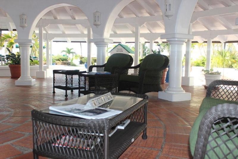 Glitter Bay Hotel Porters Ngoại thất bức ảnh
